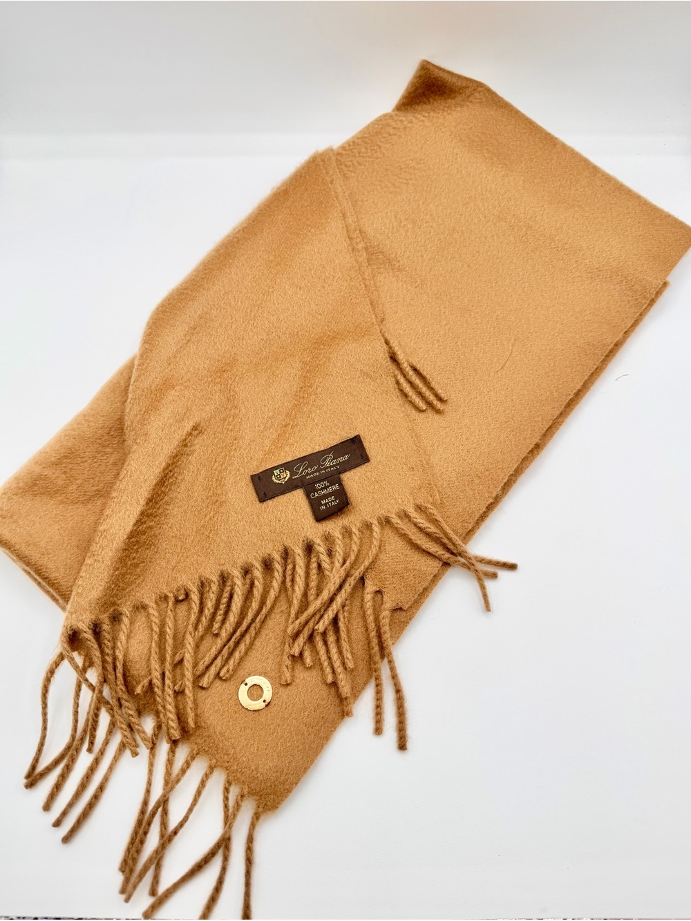 Loro Piana Beige Cashmere Knit Solid Rectangle Scarf w/ Fringe Logo Italy - Picture 2 of 6